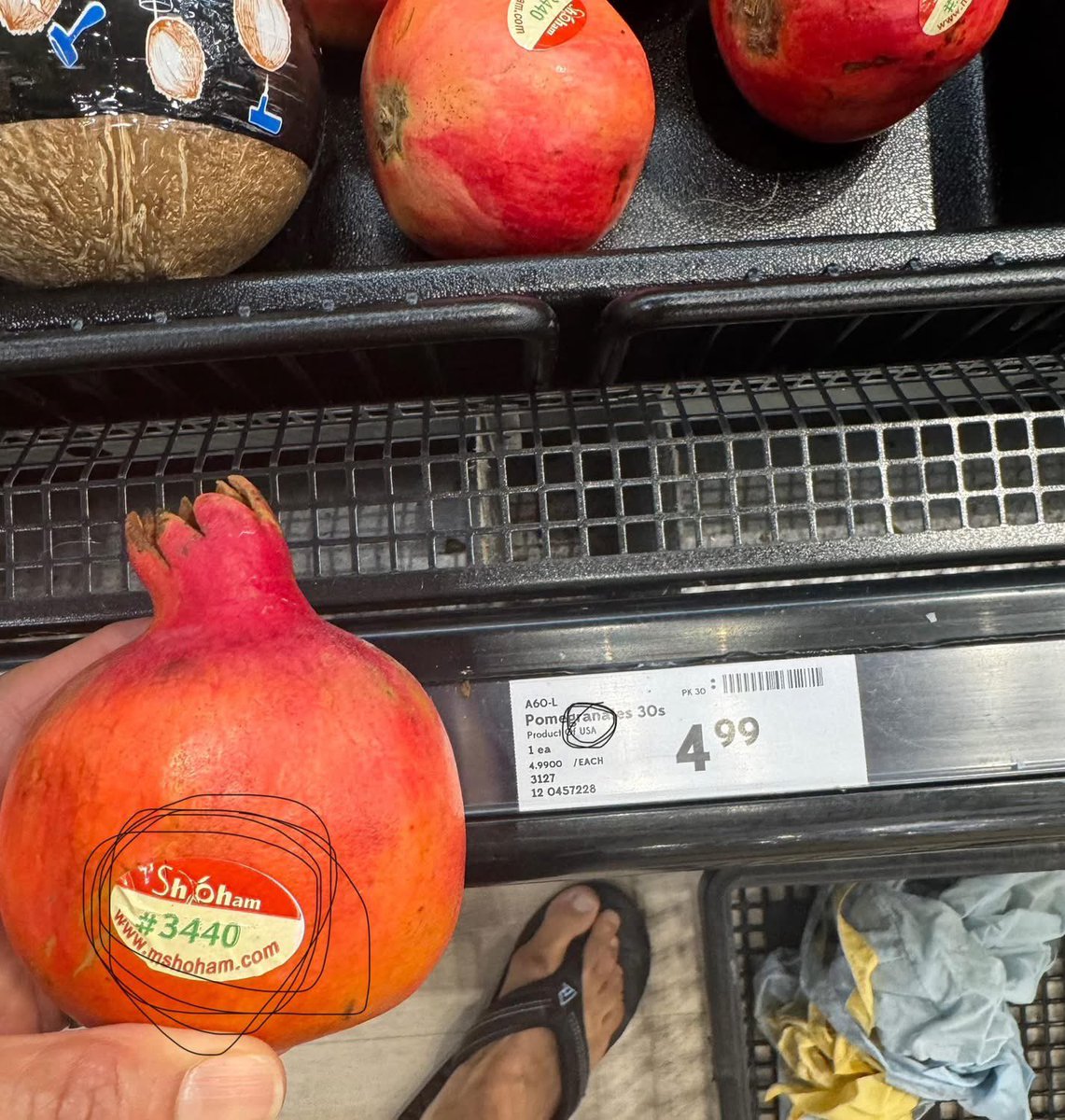 dsaleem's tweet photo. @SafewayCanada These pomegranates are being sold at your Montgomery (Calgary) location…why is Israeli fruit being sold as a USA product? Stop supporting this genocidal, apartheid regime! #Gazagenocide https://t.co/FwEEBxKNgP
