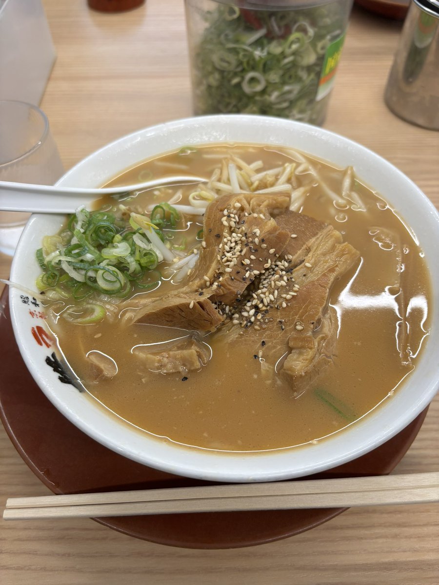 りんご傾奇者 Kawasaki ZX-25R: Return of the screaming weenie