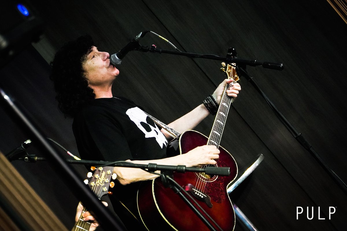 PULP Live World tweet media