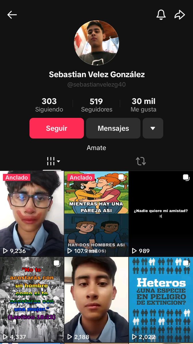 Mutis y no mutis, necesito ayuda para tumbar le la cuenta a el baboso este, en Facebook distribuía CP y se la pasa pidiendole nudes a menores, y se las Da de muy cristiano