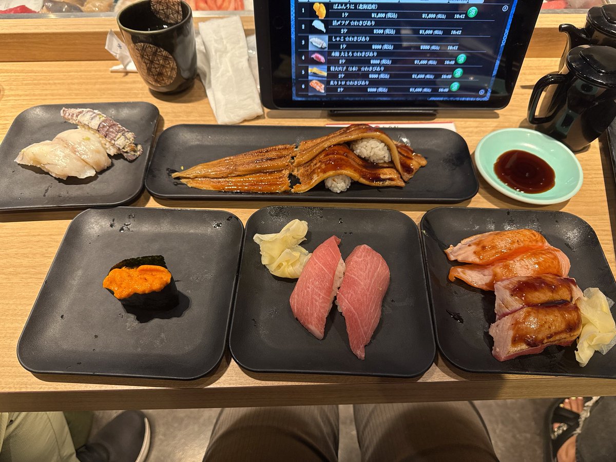 Fry_p7's tweet photo. 北海道といえば、寿司なんよ https://t.co/BQ3HtnhHnw