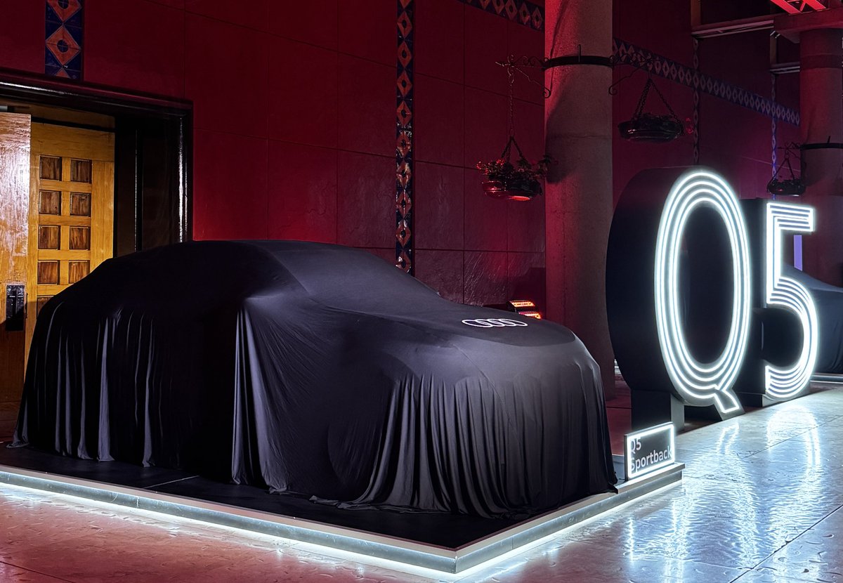 AutosyMas's tweet image. Qué creen… 👀
Listos para la presentación del nuevo #AudiQ5 #NuevoQ5 #ThisIsAudi @AudideMexico