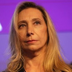 GigaTTS's tweet image. "KARINA"

Porque puso de segunda candidata en Mendoza a Pamela Verasay, que hoy votó en contra del gobierno