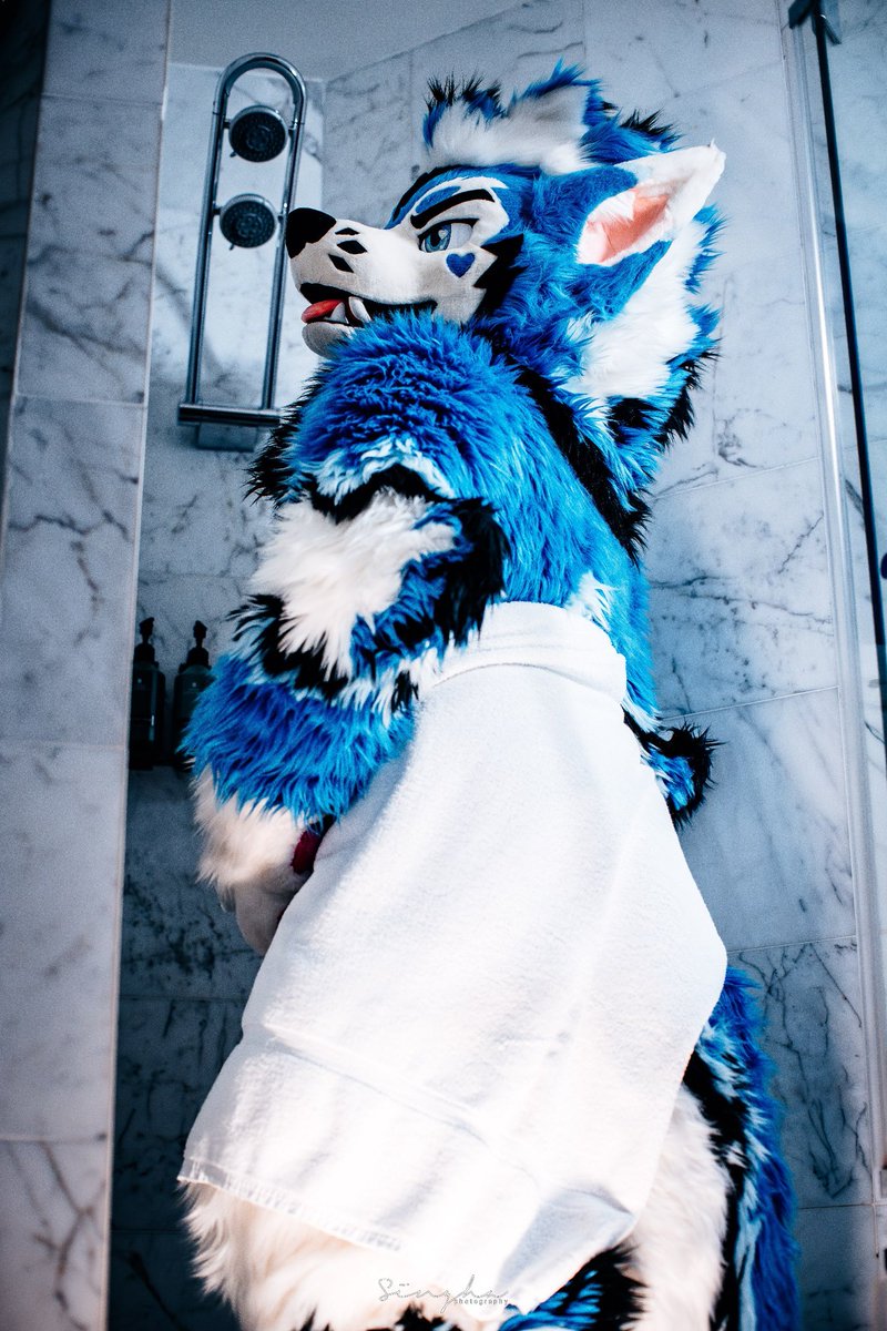 Bluee 🦋 social (@blusicurl) on Twitter photo Hey, no peekie! 😣 💦
Unless you want to dry him off~ 🫣
📷:<a href="/rekirc/">Rek</a> 🖌:💙 Hey, no peekie! 😣 💦
Unless you want to dry him off~ 🫣
📷:<a href="/rekirc/">Rek</a> 🖌:💙