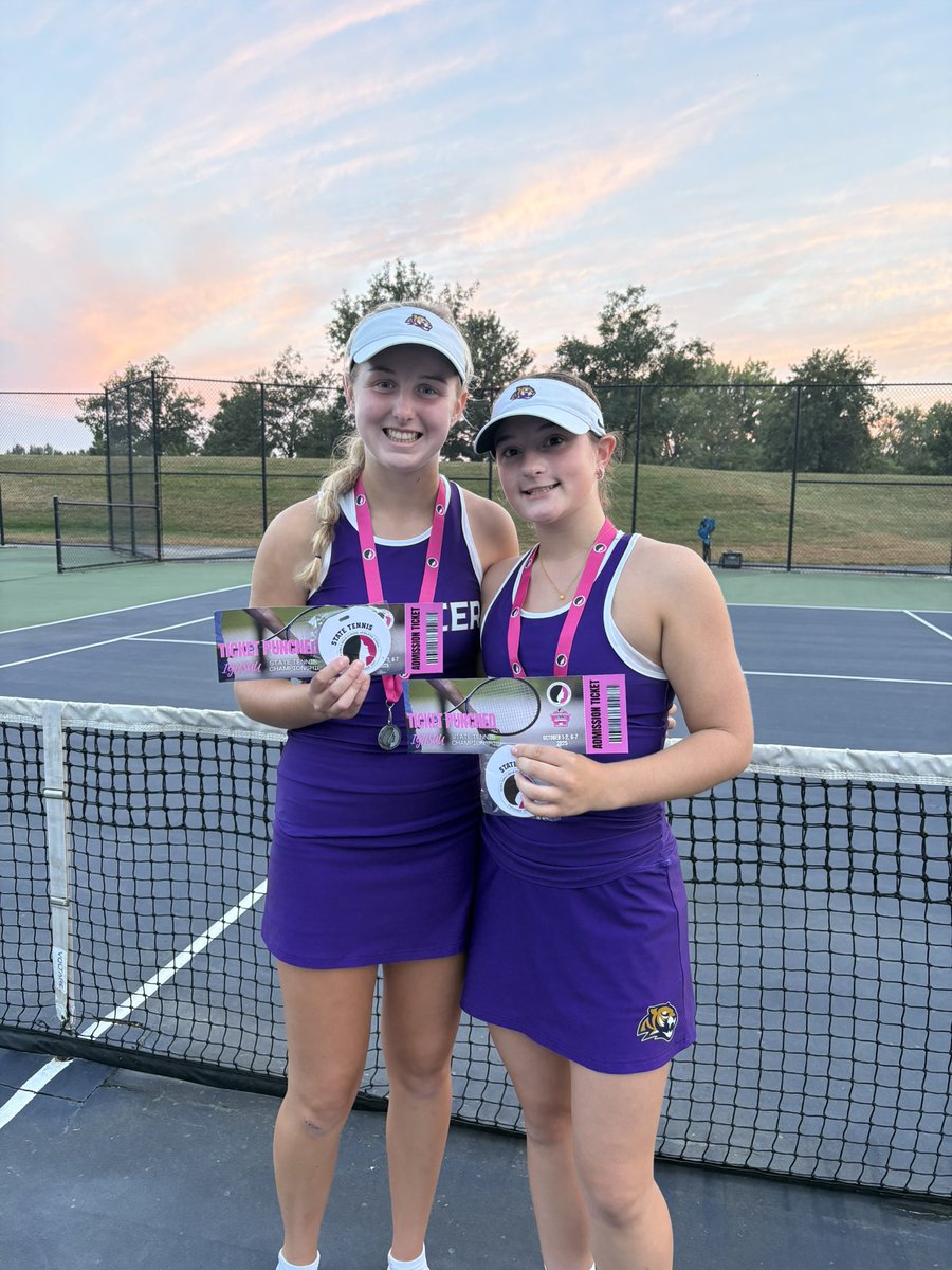 TICKET PUNCHED! 🎟️🎟️

Spencer Doubles Team of Kennedy Graettinger and Brynn Merchant are heading back to the IGHSAU State Tournament in a couple weeks!  

Congrats, ladies! Your hard work has paid off! #TigerPride #ighsautennis 💜💛🎾