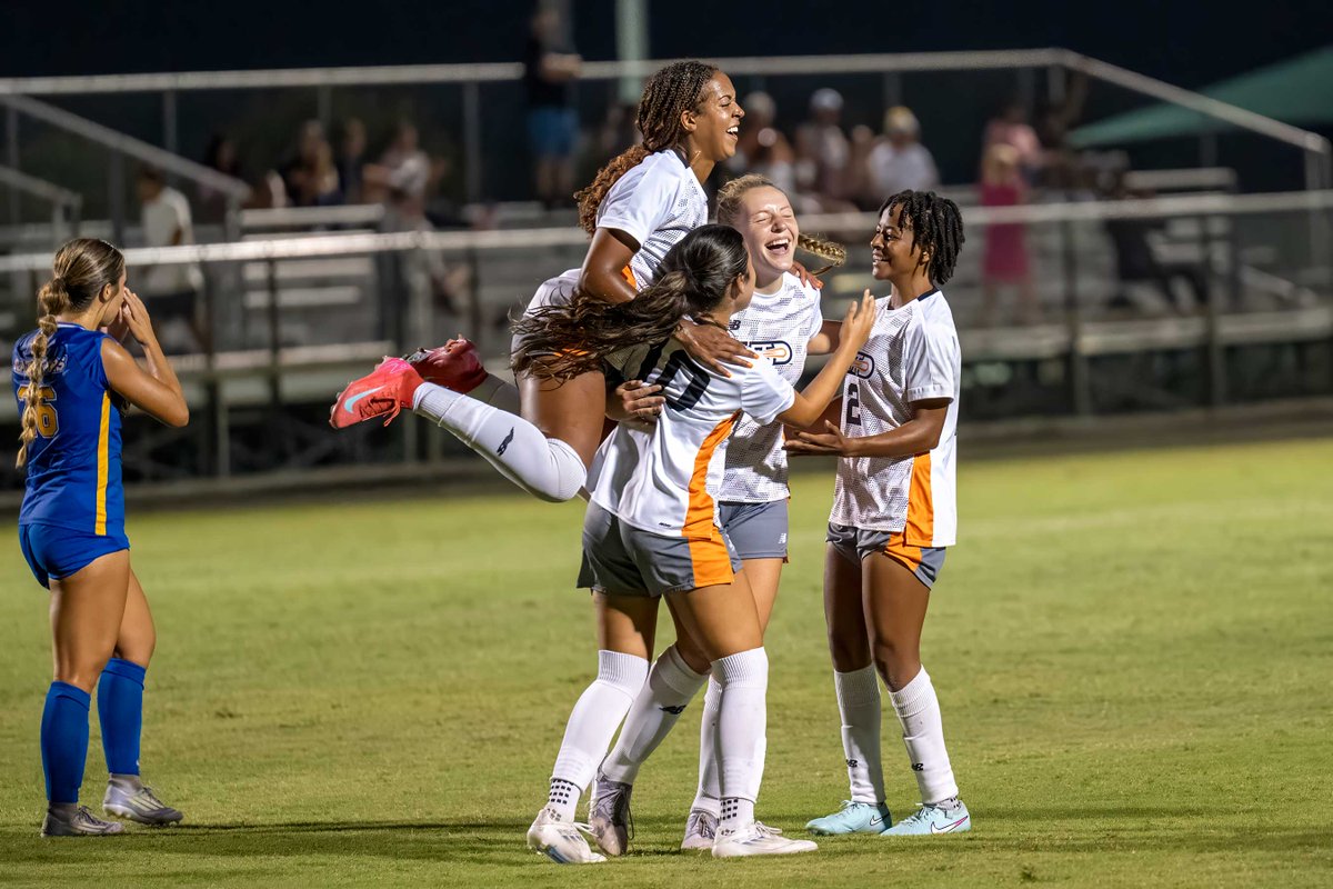 UTD 3 St. Mary's 2.

UTD winning goal.

<a href="/UTDwomenssoccer/">UT Dallas Women's Soccer</a> <a href="/UTDCOMETSPORTS/">UTD Comets</a>