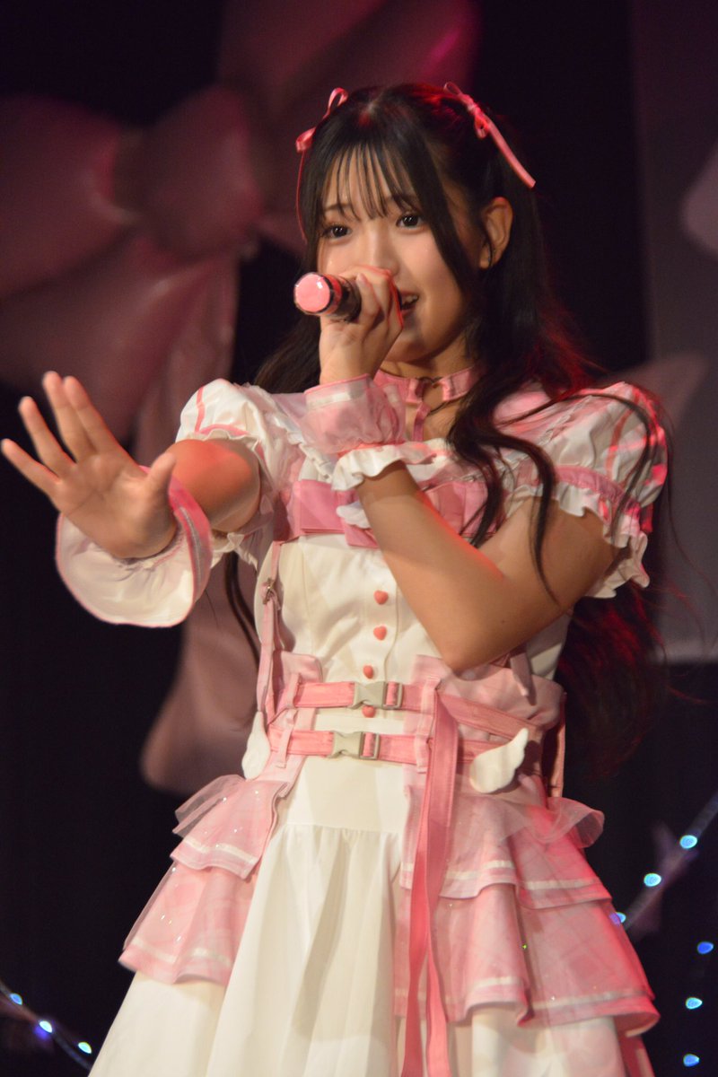 m9d507336's tweet photo. 2025/09/15
さき生誕祭ライブ
SPAフェス20
SPATIOさきさん

SPATIOさん、さきさん❣️
サイコーのライブでした♪
最後は、もらい泣きしちゃった😢

#SPATIO
#さき
#大分音楽館 https://t.co/5kGXiIM5GE