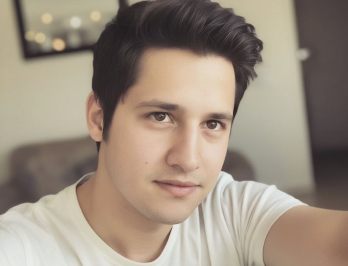 🔴  ملٹی پولر سسٹم میں سعودی عرب جیسی معاشی قوت اور پاکستان جیسی عسکری طاقت کا اپنے مستقبل کو ایک صفحے پر لکھنا، خطے میں نیا پیغام ہے۔

▪️ پاکستان نے محدود معاشی وسائل میں بھارت جیسے معاشی اور عسکری وسائل رکھنے والے ملک کو شکست سے دوچار کیا، اس سے خطے میں طاقت کا توازن تبدیل ہو