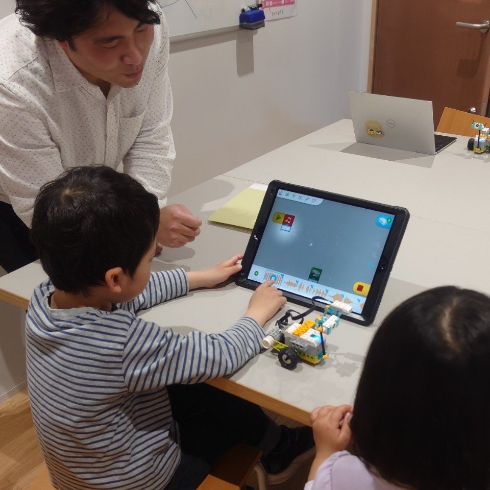 OPA_Programming's tweet image. 🎉【新規開校】オンリーワンプログラミングアカデミー 日本橋人形町校
この度新しく教室を開校しました!
人形町駅から徒歩3分、小学生のお子様でも安心してお通いただけます。
まずは無料体験から👇
opa.terakoya.tokyo.jp/form/ または DMでお気軽にどうぞ✨