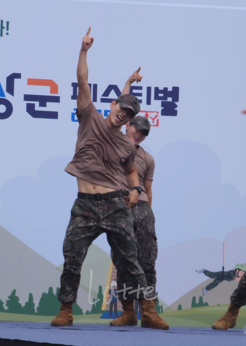 VVS_Latte's tweet photo. 🫣🫣🫣🫣
#박성국 #배너 https://t.co/Pi0SenrOKL