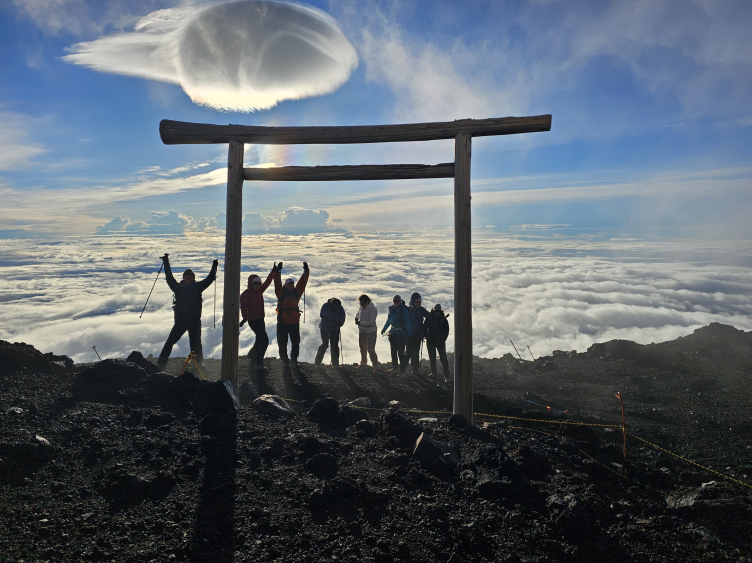 🔦Fenix Glows &amp; Tales: From Our Users’ Worlds
“My wife and I conquered Mt. Fuji for sunrise, guided by our trusty Fenix headlamps. While another hiker's light failed, ours shone bright through the night. My Fenix is essential for both my adventures and environmental assessments.”