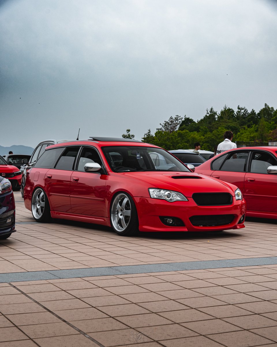 bakon2500's tweet photo. 【ゆるぼ】
レガシィに履かせていたホイール、欲しい方います…？

projektzwo P2 19インチ9J+30
前オーナー様によりパテントリップ除去の上でリペア済み
目立つ傷もなく比較的綺麗な状態です。
4本7万円
基本は相互の方で、発送大変なので手渡しできると🙏 https://t.co/EYxWZPePAi