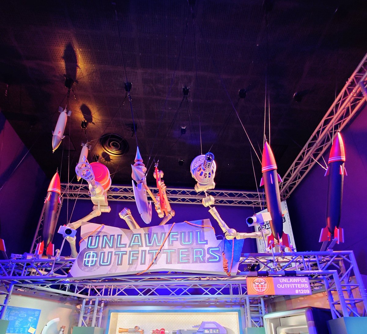 家の玄関に仕込んでおいたら訪問販売撃退出来そう🤣✌️
#USJファン
#ミニオンハチャメチャミッション