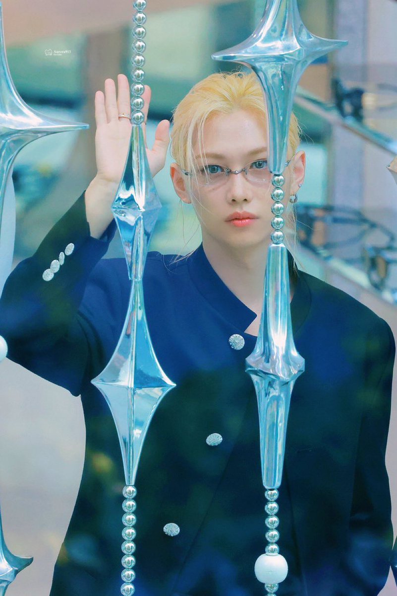 Stray Kids' Felix Draws Huge Crowds to Gentle Monster Gin