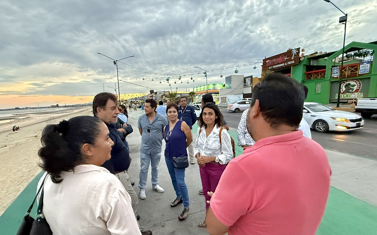 📰<a href="/SEMARNAT_mx/">SEMARNAT México</a>, <a href="/CONANP_mx/">CONANP</a> y <a href="/Conapesca/">Conapesca</a> platicamos con pescadores de San Felipe, Baja California. En el <a href="/GobiernoMX/">Gobierno de México</a> trabajamos de manera coordinada con la ciudadanía para conservar los ecosistemas y fortalecer el uso sostenible de las zonas marinas y costeras.#CuidarParaConservar