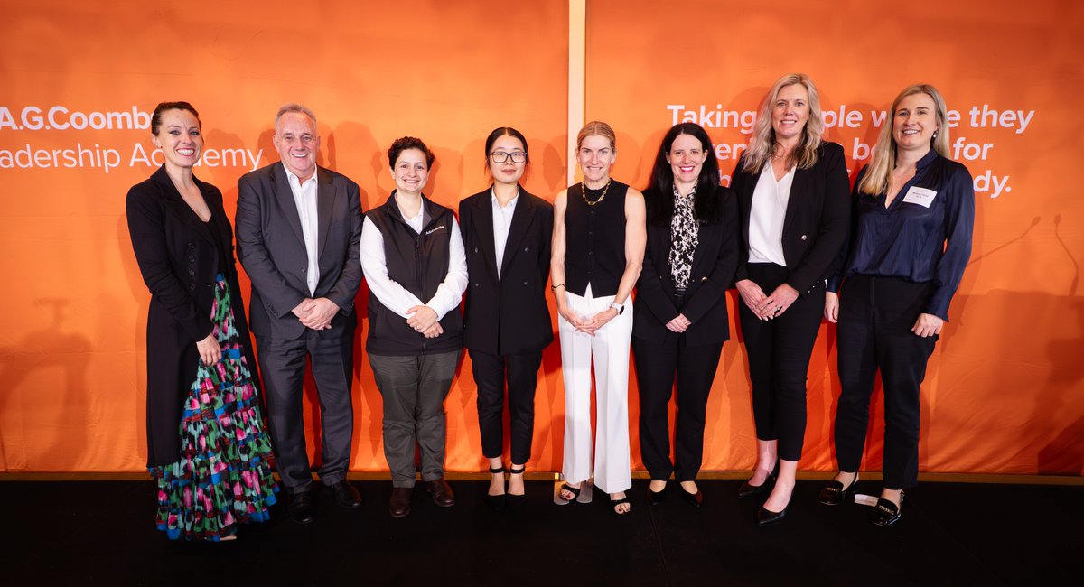 Sam Lane tweet media