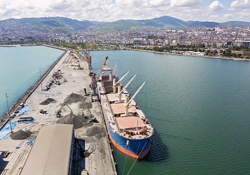 InvGurInd's tweet image. Cochin Shipyard moves up on signing contract with ONGC

investmentguruindia.com/newsdetail/coc…

#StockMarket @cslcochin #ShippingSector  @ONGC_ #Investmentguruindia