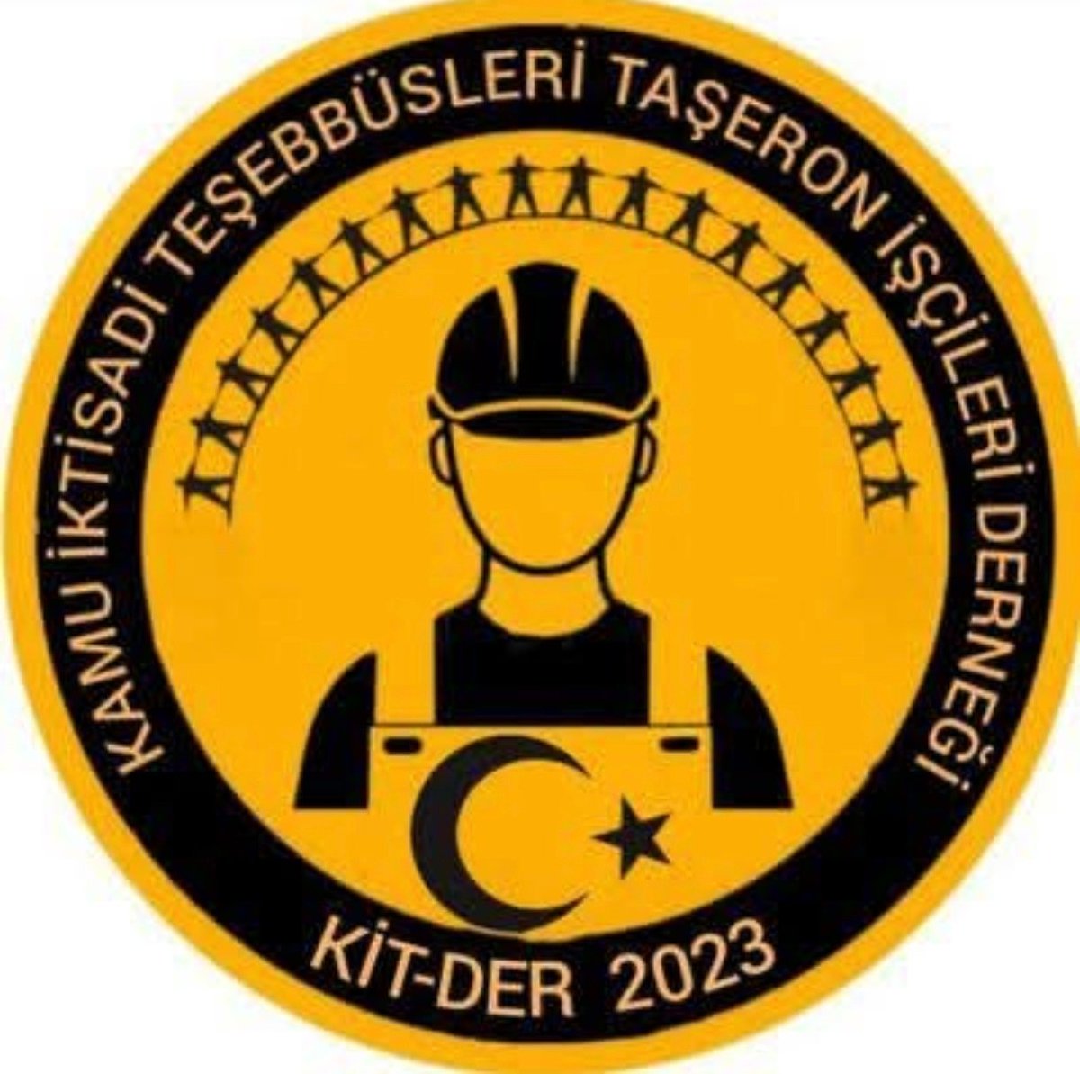 Kıymetli dostlarım, Yapılacak güncellemenin kimseyi mağdur etmemesi adına her türlü adımı atacağız ve neticesini herkesle paylaşacağız. Sabırlı olun ve DERNEĞİMİZE güvenin. 
8 yıldır mağdur edilen 100 bin #KitTaşeron işçisi artık hakkını alacak. #KitlereAyrımsızKadro