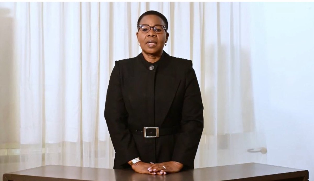 En raison d'allégations  récurrentes de traitements cruels, inhumains et dégradants, voire de torture sur des personnes interpellées ces deniers temps, nous engageons l'Etat du Togo à garantir à Madame Marguerite GNAKADE, ancienne Ministre des Armées, son intégrité physique,