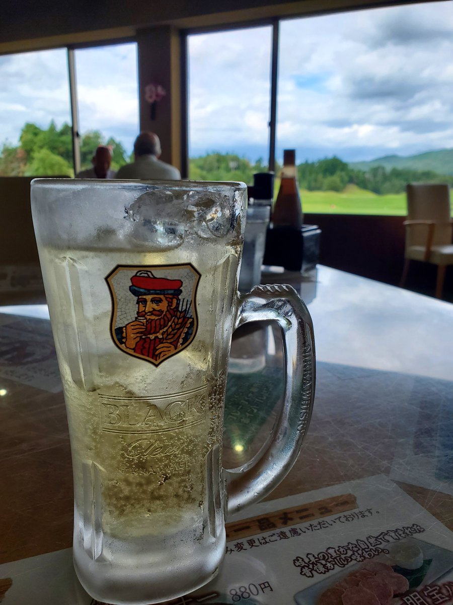 ゴルフ場のブラックニッカはうまい！