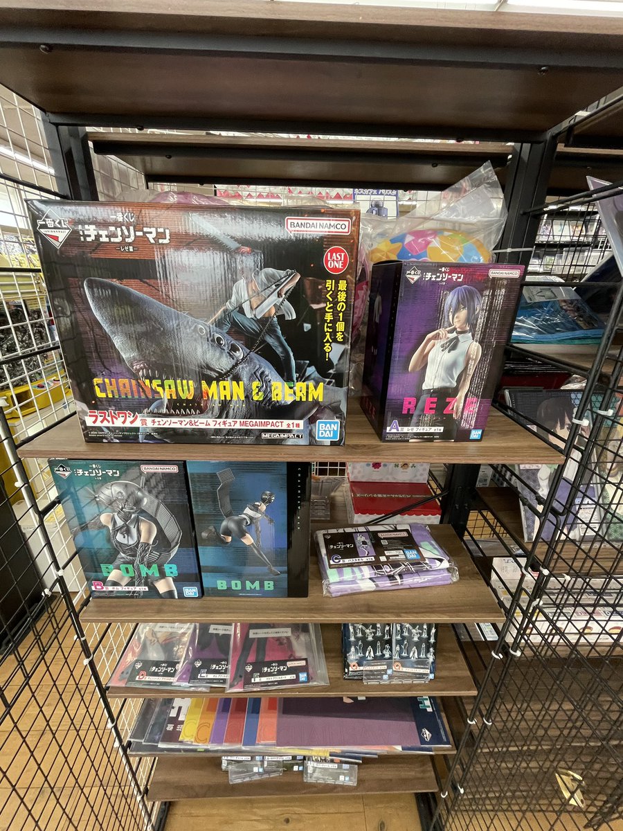 一番くじ 劇場版 チェンソーマン レゼ編 入荷しましたので陳列しました