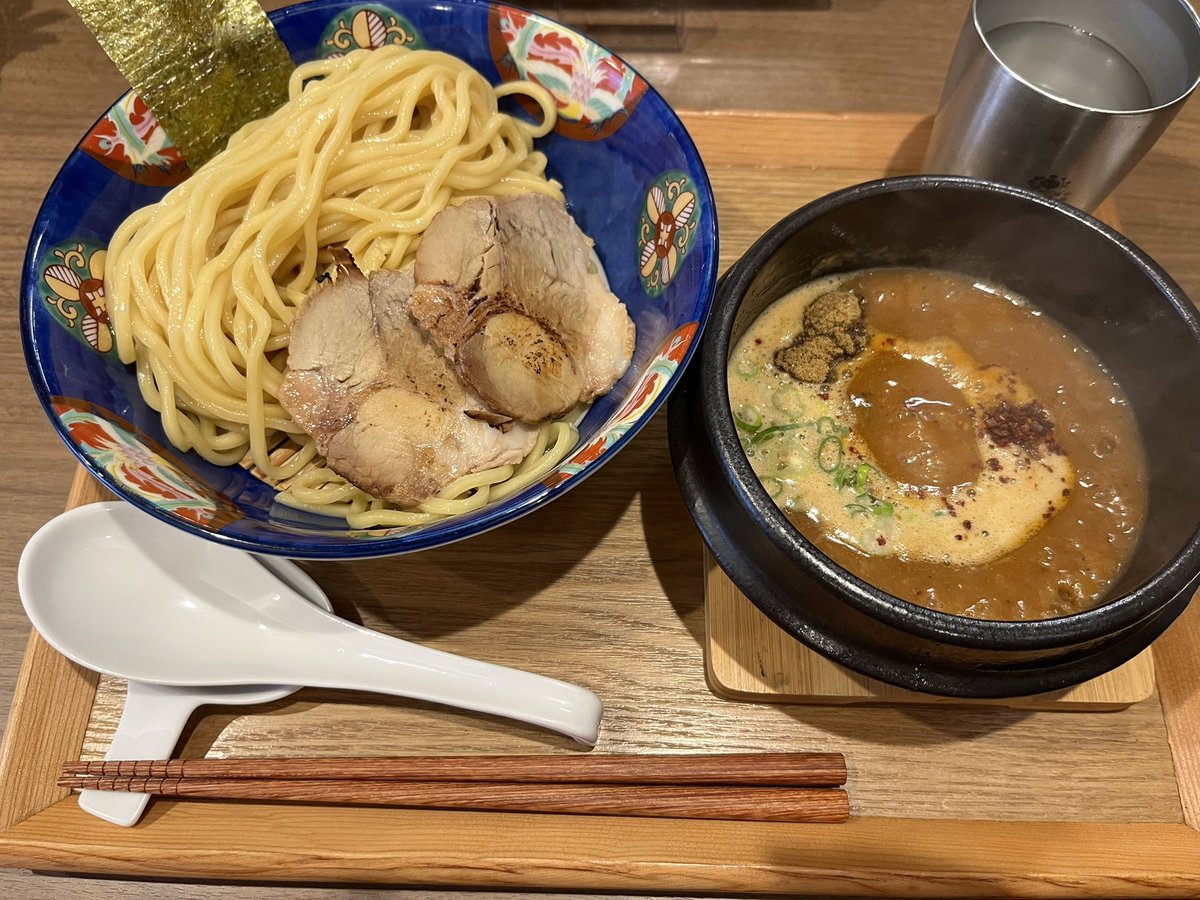 今日は地元名古屋の重賞、秋の鞍(SP1)
予想ショート上げたので良ければ見てください
前祝いにつけ麺食べちゃった

動画はこちらから
youtube.com/shorts/gXrv5sh…