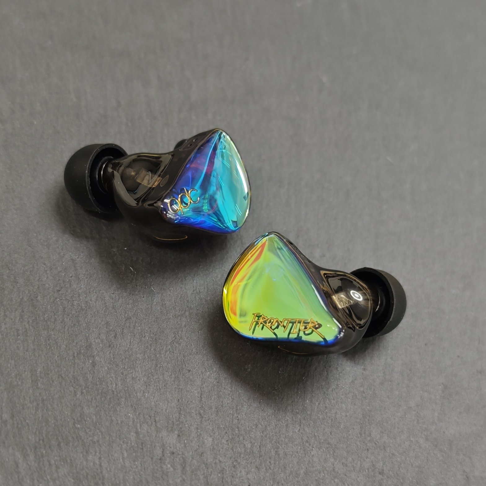 美品 QDC 8CHカスタムIEM 8CS.jpg