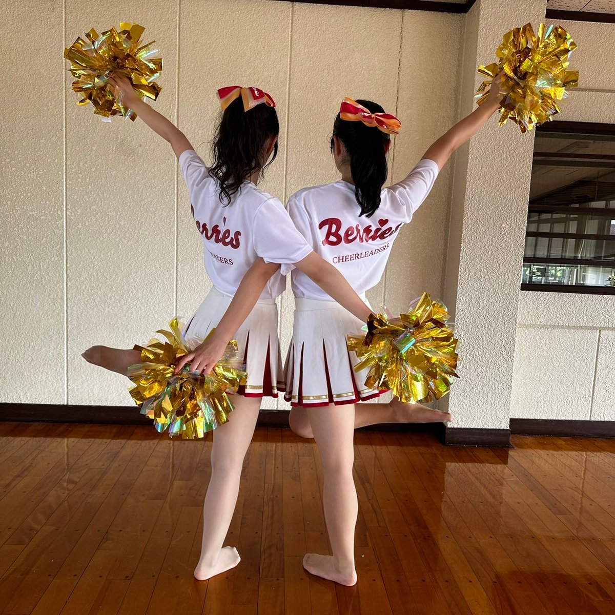 Berries_cheer's tweet photo. 大学生〜社会人4年目まで在籍中！
Berriesは幅���い世代で楽しく踊れるチアダンスチームです🩷
練習やイベント出演に興味ある方はDMください✨
#東京チア #社会人ダンス #チア仲間募集 https://t.co/c1xucr7vM8