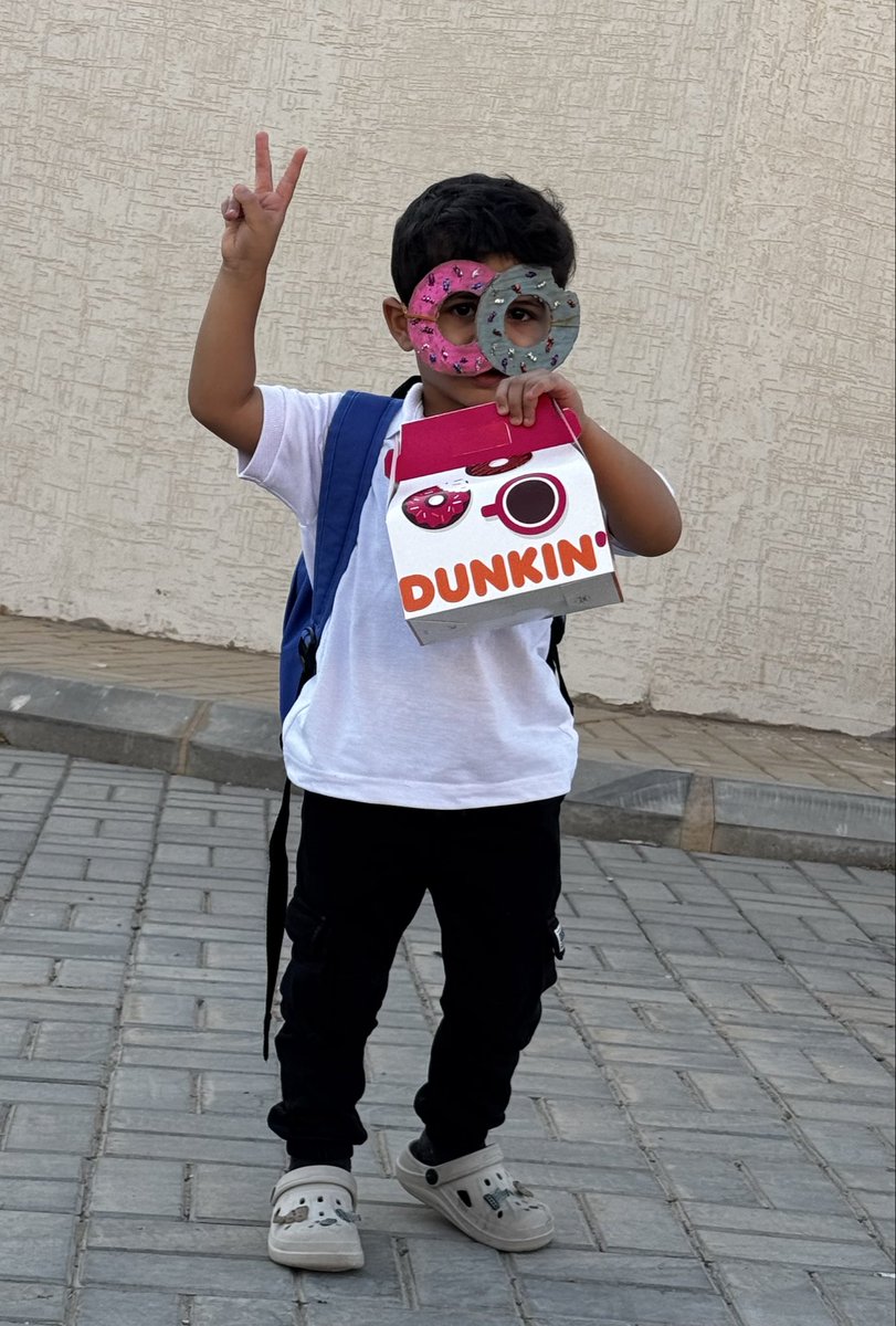 fareedah_d's tweet photo. @DunkinDonutsKSA 
أفضل من يسويلكم دعاية https://t.co/QRMQT9Qxhx
