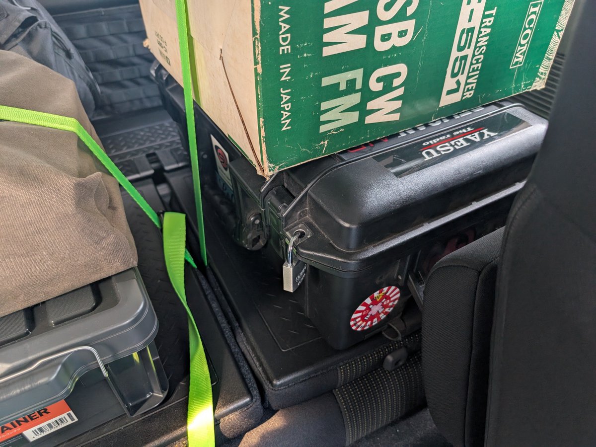 鉛ガラス 置物 小物入れ ペリカン 鉛ガラス 置物 小物入れ ペリカン