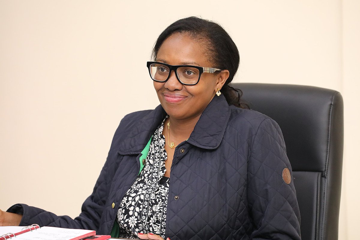 susankihika's tweet photo. Met with MCAs to strategize on effective project implementation for improved service delivery in this financial year, with a focus on infrastructure, particularly access roads and street lighting. 

We discussed how to improve our roads despite the challenges of heavy rainfall and how to maximize output within available resources through efficiency. These efforts will ease farmers’ access to markets, support businesses in safer well-lit towns, and deliver tangible development to every ward.