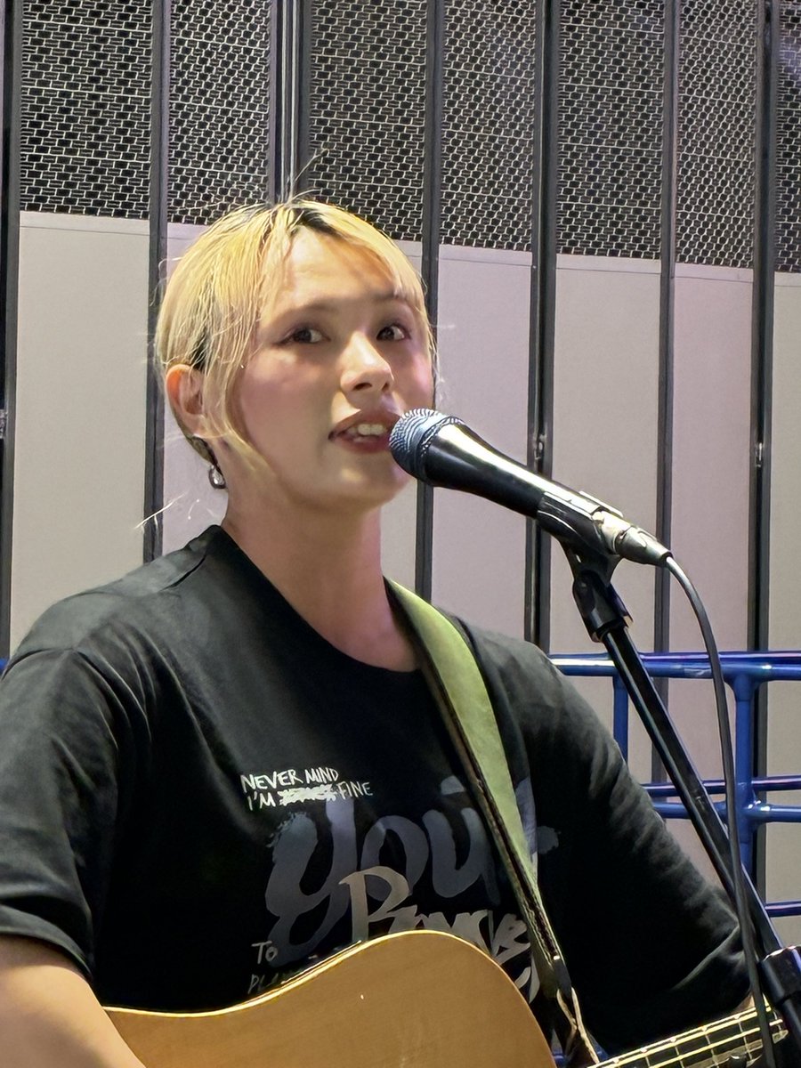 こんにちは

2025/09/16

#KabukichoStreetLive
 
#純麗

いつものように元気な純麗さんでした(^^)