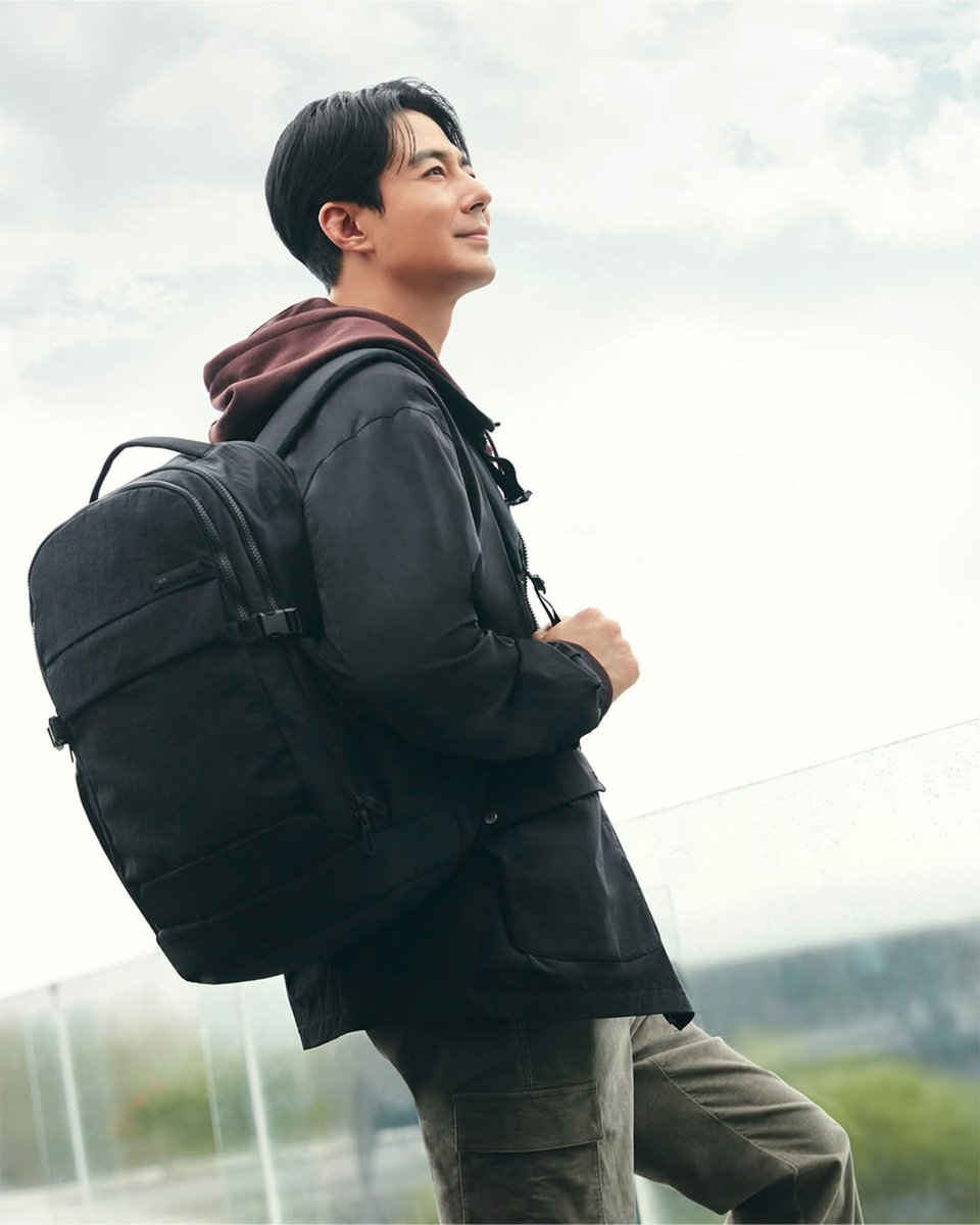 #ZoInSung fans be like just chilling and waiting for his upcoming line-up of films 😎🥰

✅️ Humint
✅️ Hope 
✅️ Possible Love 

#joinsung #조인성
#outdoork2