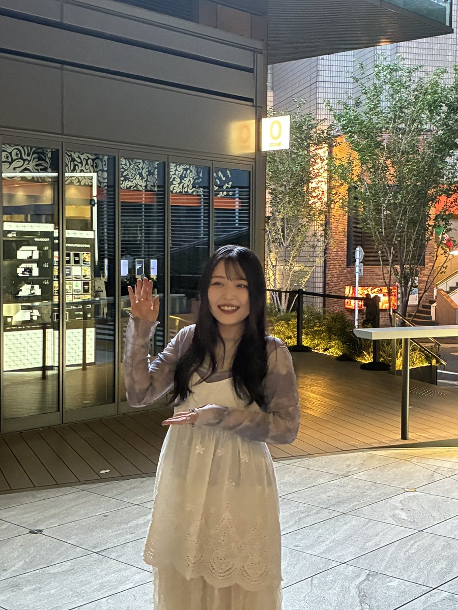 こんにちは

2025/09/17

#ShibuyaStreetLive
#渋谷アクシュ

#Mei

昨日はアカペラで歌うことも多く、前回の歌舞伎町とはひと味違って良いライブでした🎤