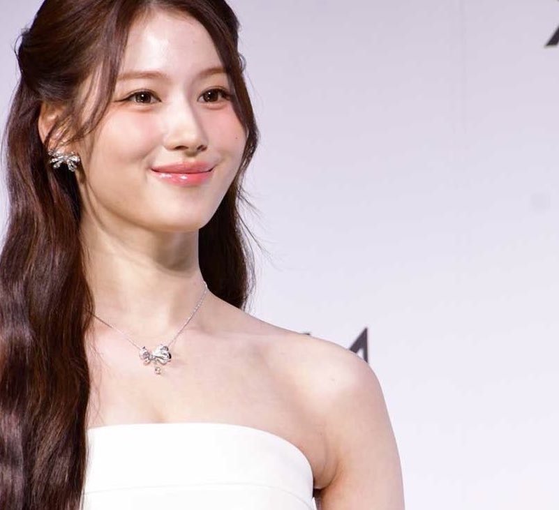 ฅ^•ﻌ•^ฅ tweet media