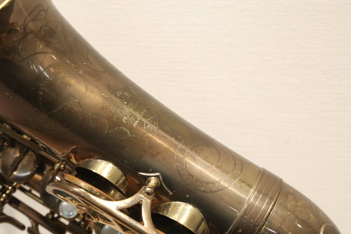 【根強い人気の伝説の銘器…中古委託品激渋ビンテージ✨】
Buffet Crampon S1(USED/VINTAGE)
S.N.339**E
¥440,000(税込)
地元サックス講師の方の放出品です🙏
真鍮管体のクランポンのビンテージ🎷
ダニエル・デファイエ氏選定品📝
