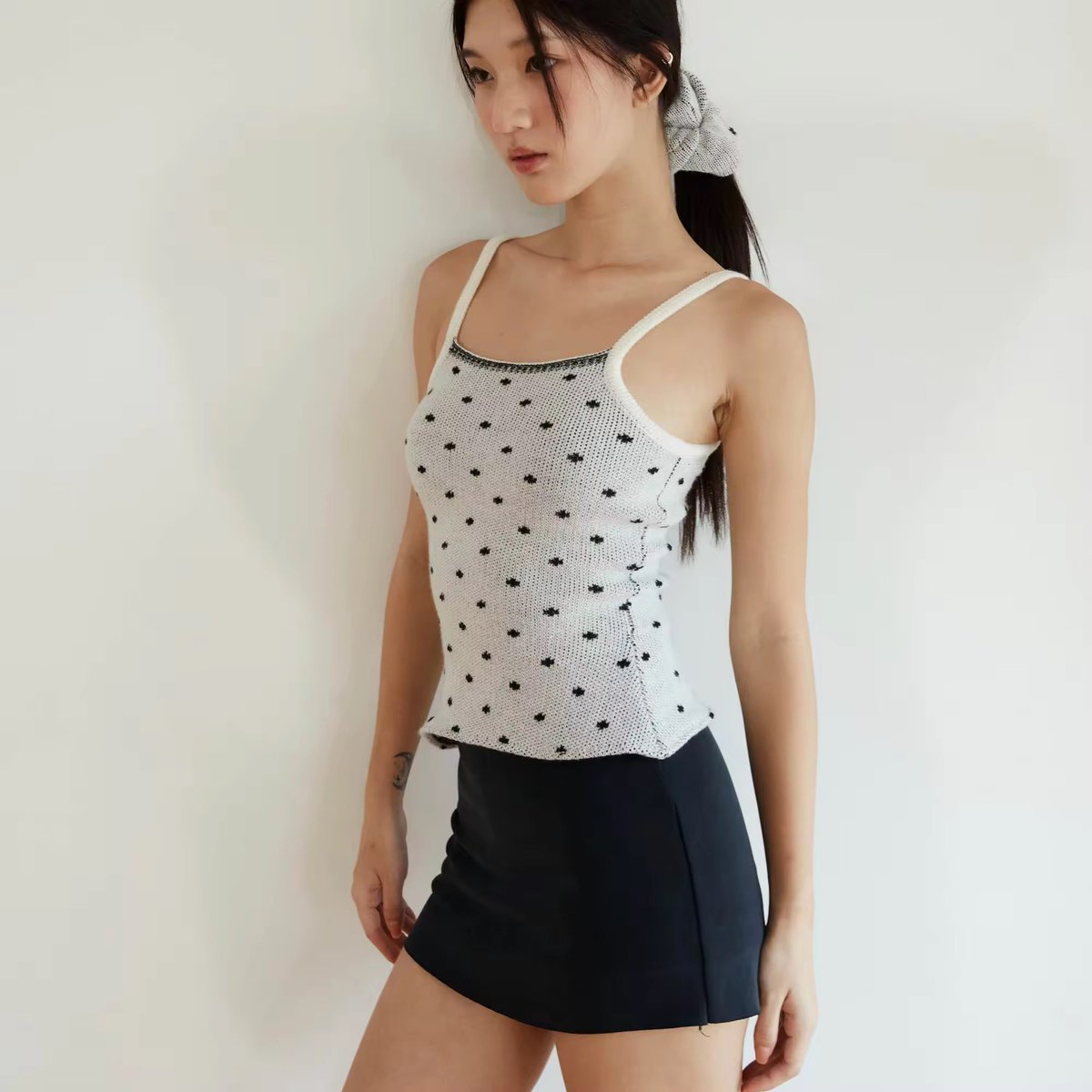 2ndhandbypb's tweet image. ส่งต่อ Rubyandlemon -nana polka dot top สี White ☁️
✿(ใหม่มาก ไม่เคยใส่ ป้ายอยู่ครบ)

Price : 490.- รวมส่ง

Bust 26”-36”
Length 18

#ส่งต่อcintage #ส่งต่อstylistshop #ส่งต่อเสื้อผ้า  #ส่งต่อเสื้อผ้ามือ2 #ส่งต่อเสื้อผ้ามือสองสภาพดี #rubyandlemon #rubyandlemonส่งต่อ #ส่งต่อvghbkk