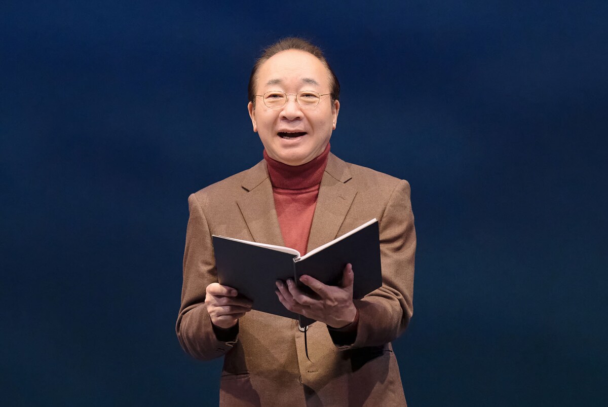 浅野ゆう子・中村梅雀が紡ぐ夫婦の物語、朗読劇「たとへば君 四十年の恋歌」開幕（舞台写真 / コメントあり）
natalie.mu/stage/news/640…