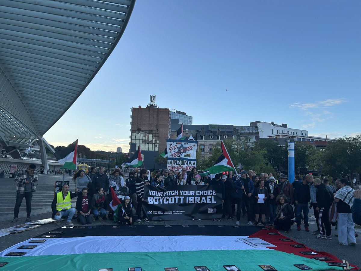 gameover_israel's tweet image. Belgium fans took the streets: no football with genocide. Federations must act. Visit GameOverIsrael.com to be part of the movement.

#GameOverIsrael #GenocideFreePitch #NotInMyGame #BoycottIsrael #BDS #FreePalestine #FootballForJustice #NoGamesWithGenocide