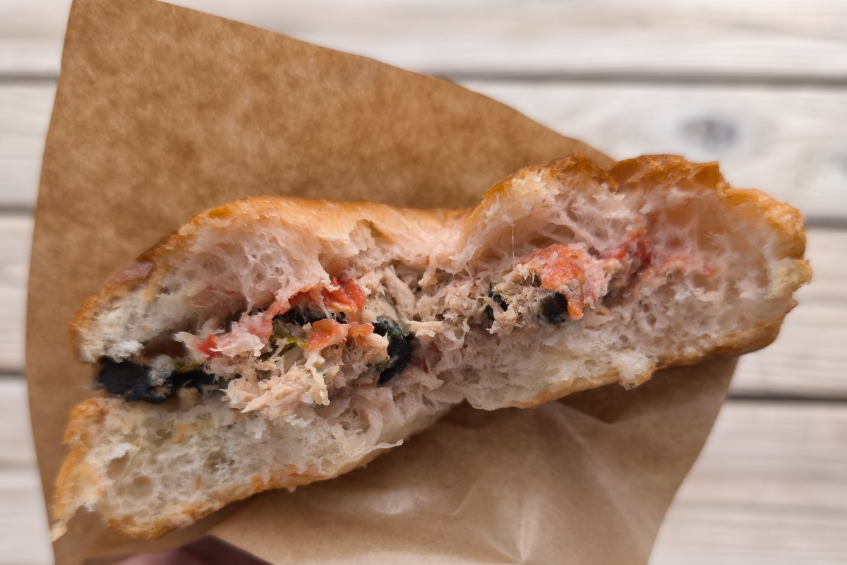 マルタの硬いパン、あと何回食べられるんだろう