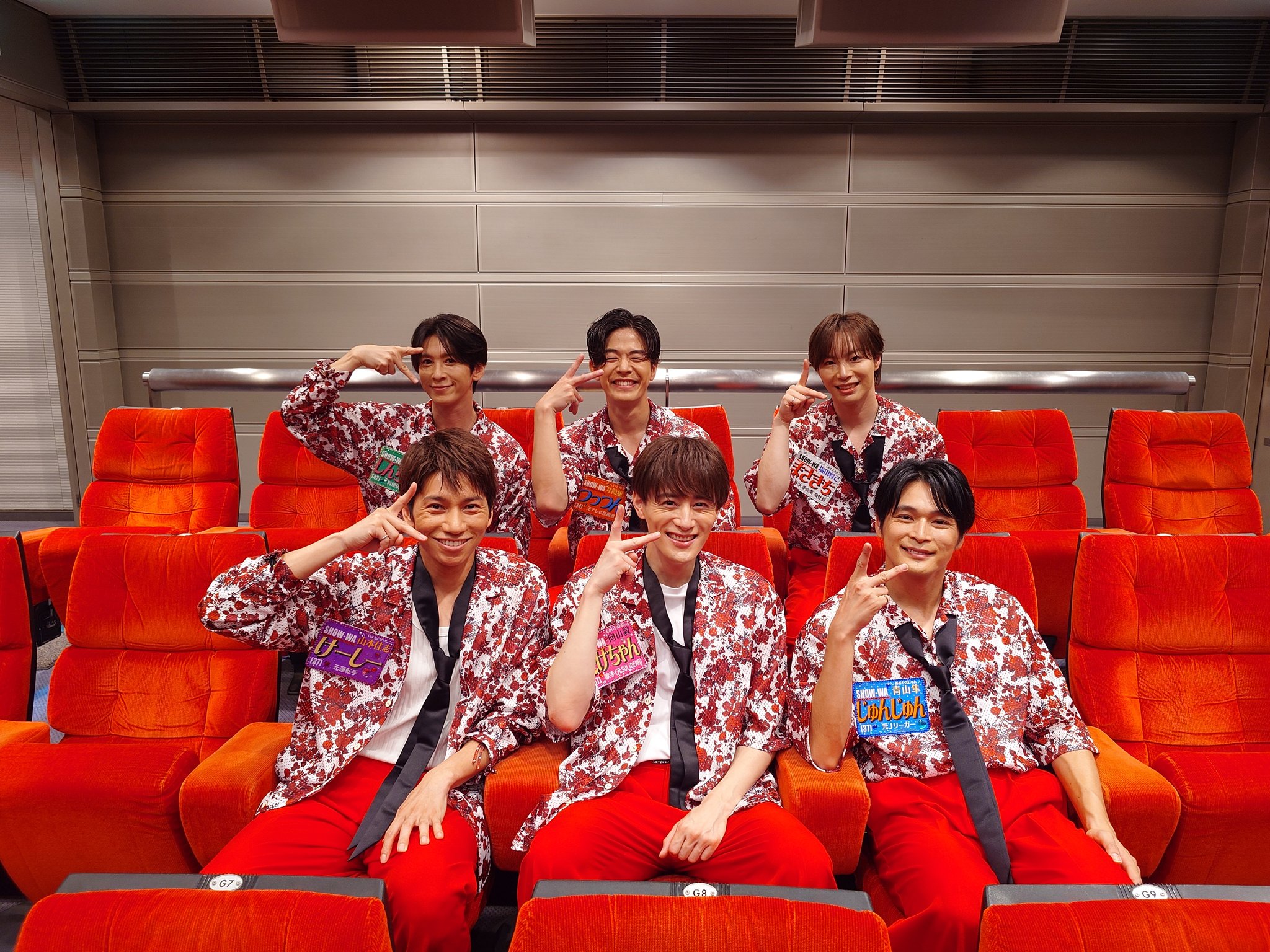 SHOW-WA 青山隼　サイン入りチェキ　西友 SHOW-WA 青山隼 サイン入りチェキ 西友