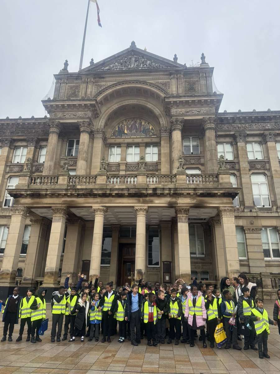 Day out in Birmingham City Centre with Y3&amp;4. Pupils had the opportunity to visit the Library Birmingham and Birmingham Art Museum! #expliration #handsonexperience #library #art #museum #gallery