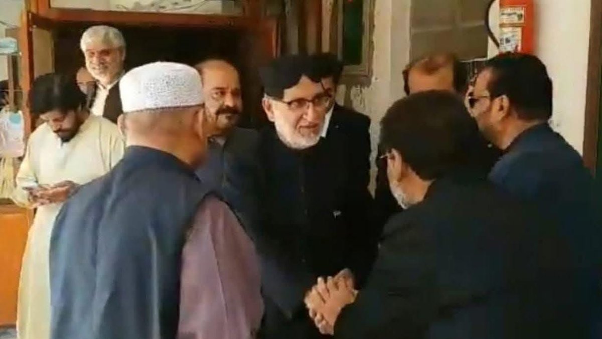 انسداد دہشت گردی عدالت نے سردار اختر مینگل کی ضمانت منظور کر لی
کوئٹہ
 انسداد دہشت گردی کی عدالت نے بی این پی کے سربراہ سردار اختر مینگل کی دہشت گردی کے مقدمے میں دائر ضمانت کی درخواست منظور کرلیا 
سردار اخترجان مینگل سخت سیکیورٹی میں عدالت میں پیش ہوئے
<a href="/sakhtarmengal/">Akhtar Mengal</a> <a href="/aghabnp/">EX MNA Agha Hassan Baloch BNP</a>