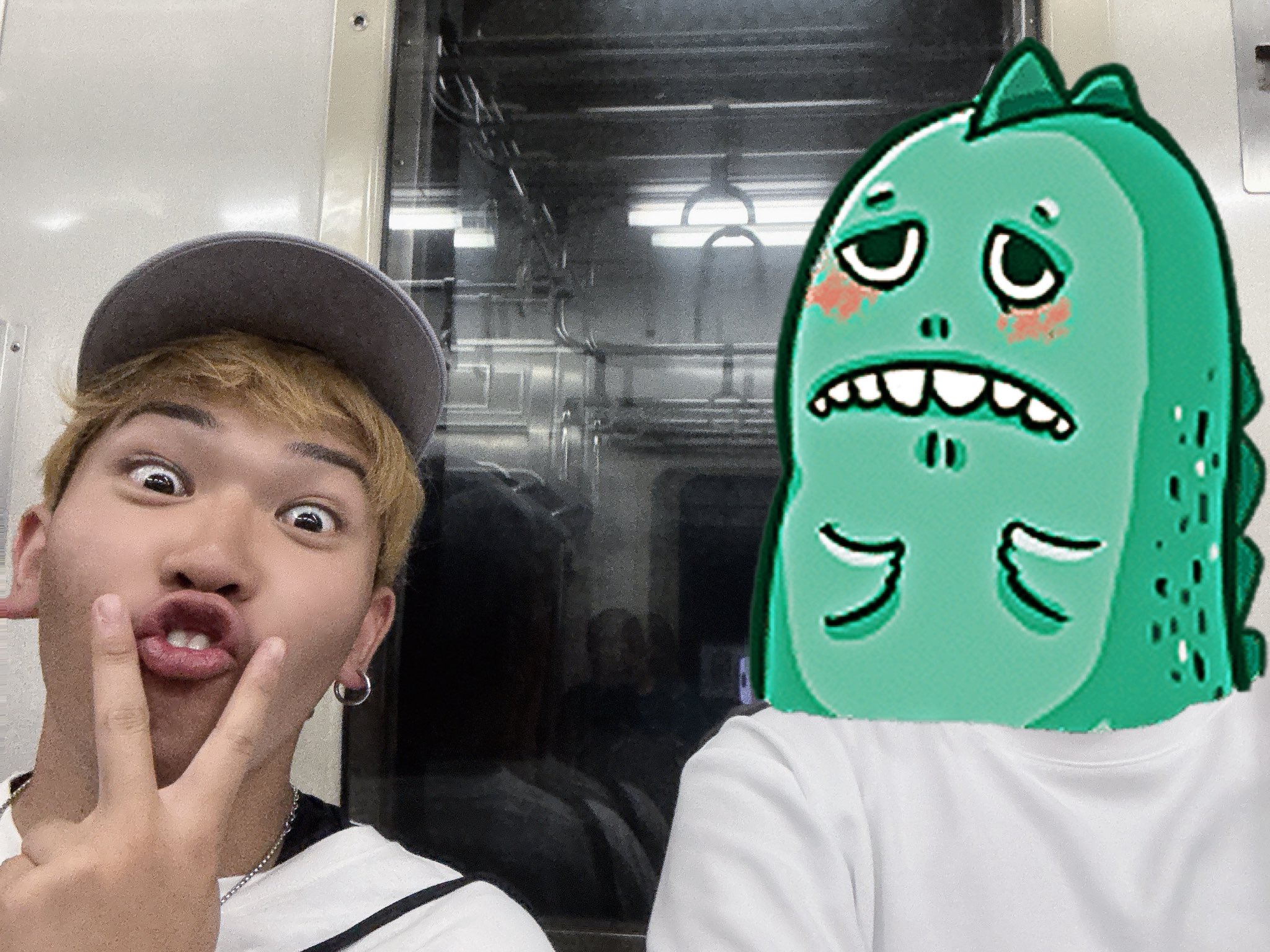 よよよ - Search / X