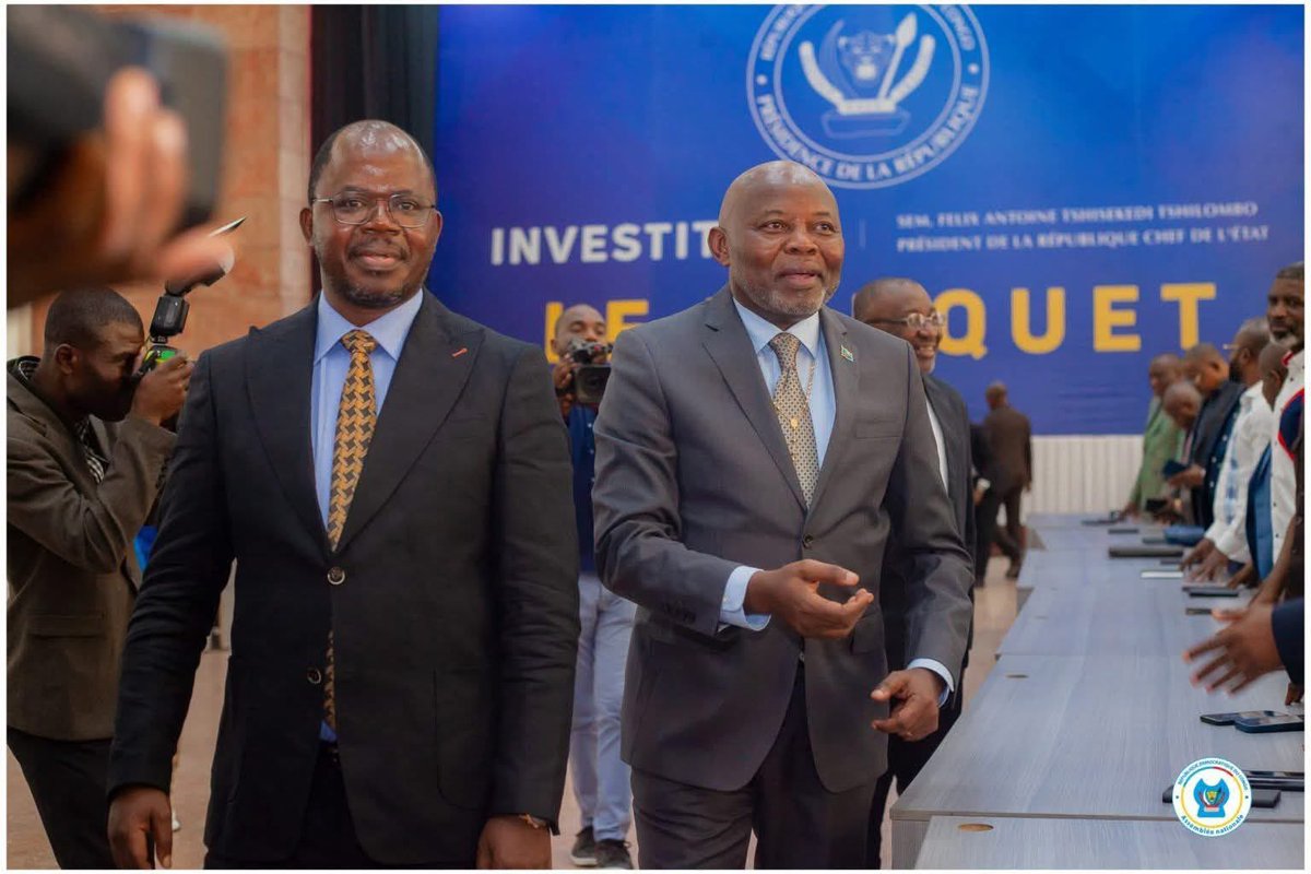 Kayibabu mirage (@miragekayibabu) on Twitter photo <a href="/EdmondIzuba1/">Edmond Izuba</a> <a href="/MuzindusiA/">Adolphe Muzindusi</a> Étonnant mais vrai : en RDC, les incompétents qualifient les compétents d’incompétents, simplement pour préserver leurs intérêts personnels. Pendant ce temps, les véritables priorités de la population ne sont presque jamais débattues sérieusement au parlement. <a href="/EdmondIzuba1/">Edmond Izuba</a> <a href="/MuzindusiA/">Adolphe Muzindusi</a> Étonnant mais vrai : en RDC, les incompétents qualifient les compétents d’incompétents, simplement pour préserver leurs intérêts personnels. Pendant ce temps, les véritables priorités de la population ne sont presque jamais débattues sérieusement au parlement.