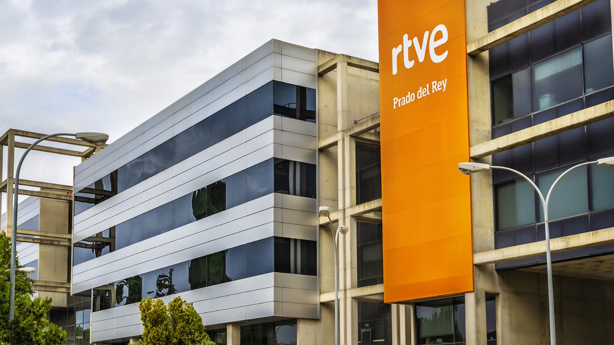 Comunicado del Consejo de Administración de RTVE:

“No es la primera vez que profesionales y colaboradores de RTVE sufren campañas de acoso que han llegado incluso a impedir su labor en el ejercicio de su profesión, pero ni nos vamos a acostumbrar ni lo vamos a consentir”
