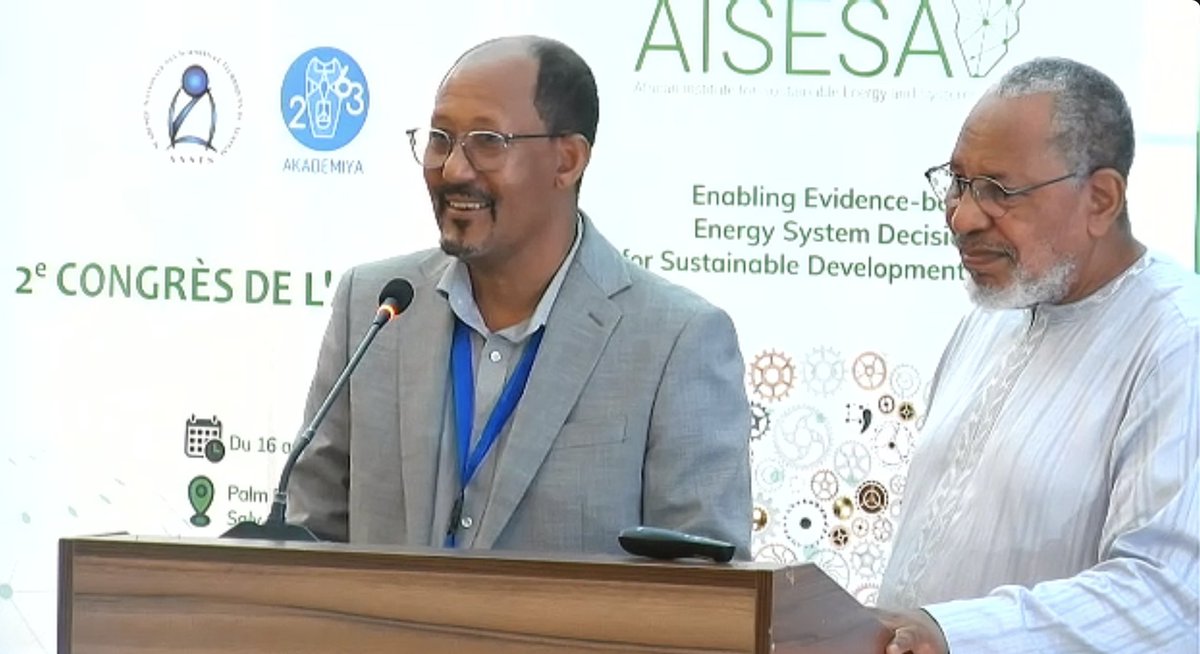 AKADEMIYA2063 tweet media