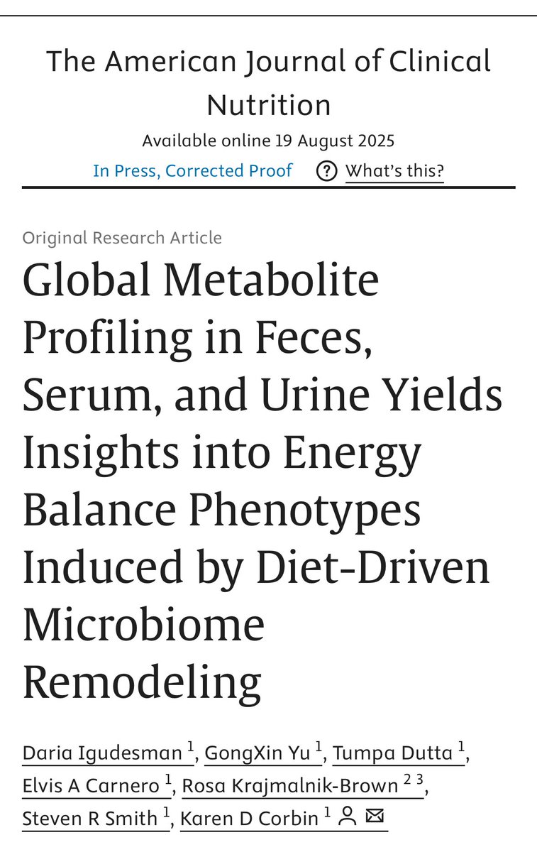 PonNutr's tweet image. 「食物繊維を腸内細菌に与えると、人の体は“エネルギーを取り込めないモード”に切り替わる」

👉 17人を完全管理食でクロスオーバー試験
☑︎ 高食物繊維＋未加工食品（MBD）
☑︎ 低繊維＋超加工食品（WD）
カロリーは同じ。違うのは“内容”だけ

#今日の論文紹介
#AJCN
#食と健康