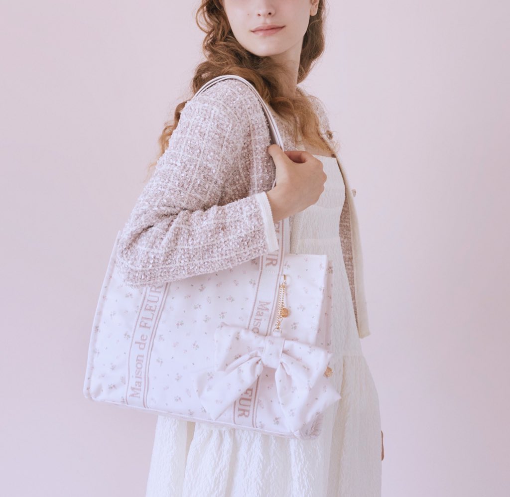 Maison de Fleur♡ピンクリボンレースバッグ Maison de FLEUR レースリボンパールビジューフラップバッグ