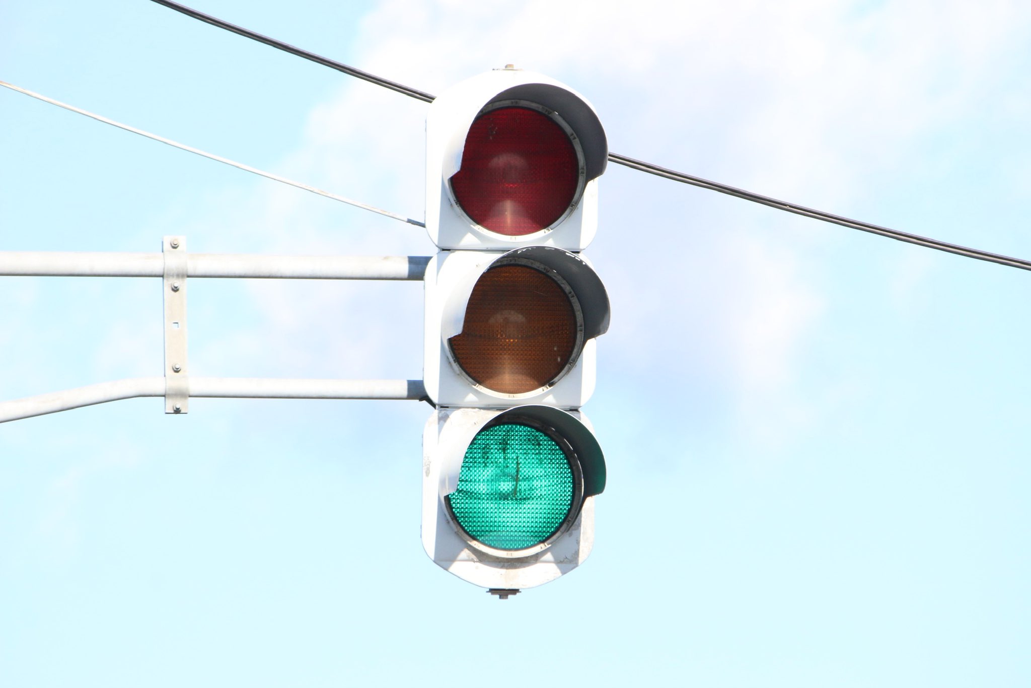 鉄道信号機 2560px-